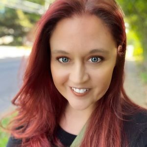 Meet your Posher, Jillian